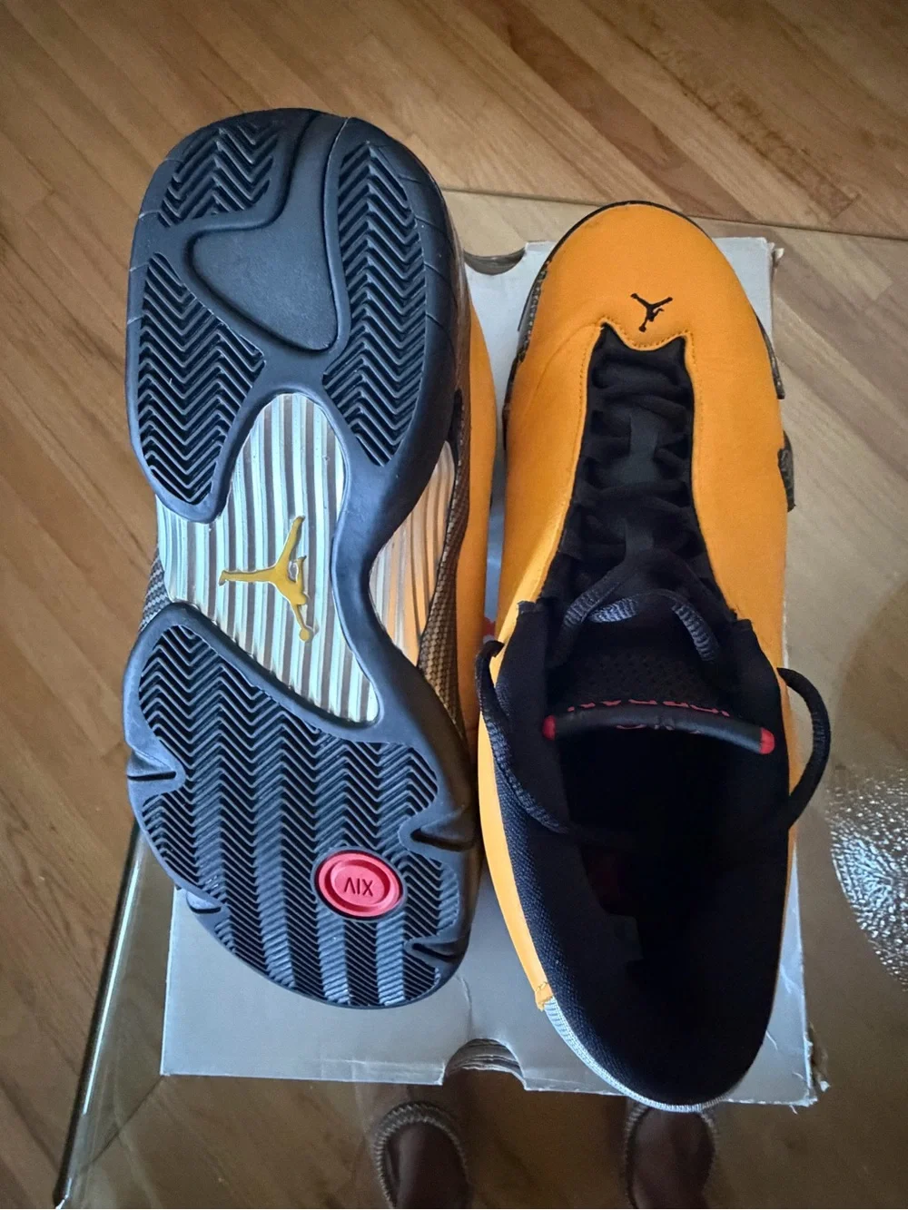 Air Jordan 14 Retro SE Metallic Gold